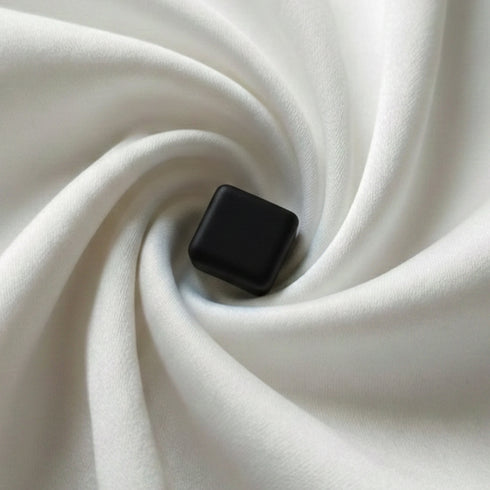 Hijab Square Magnet Black
