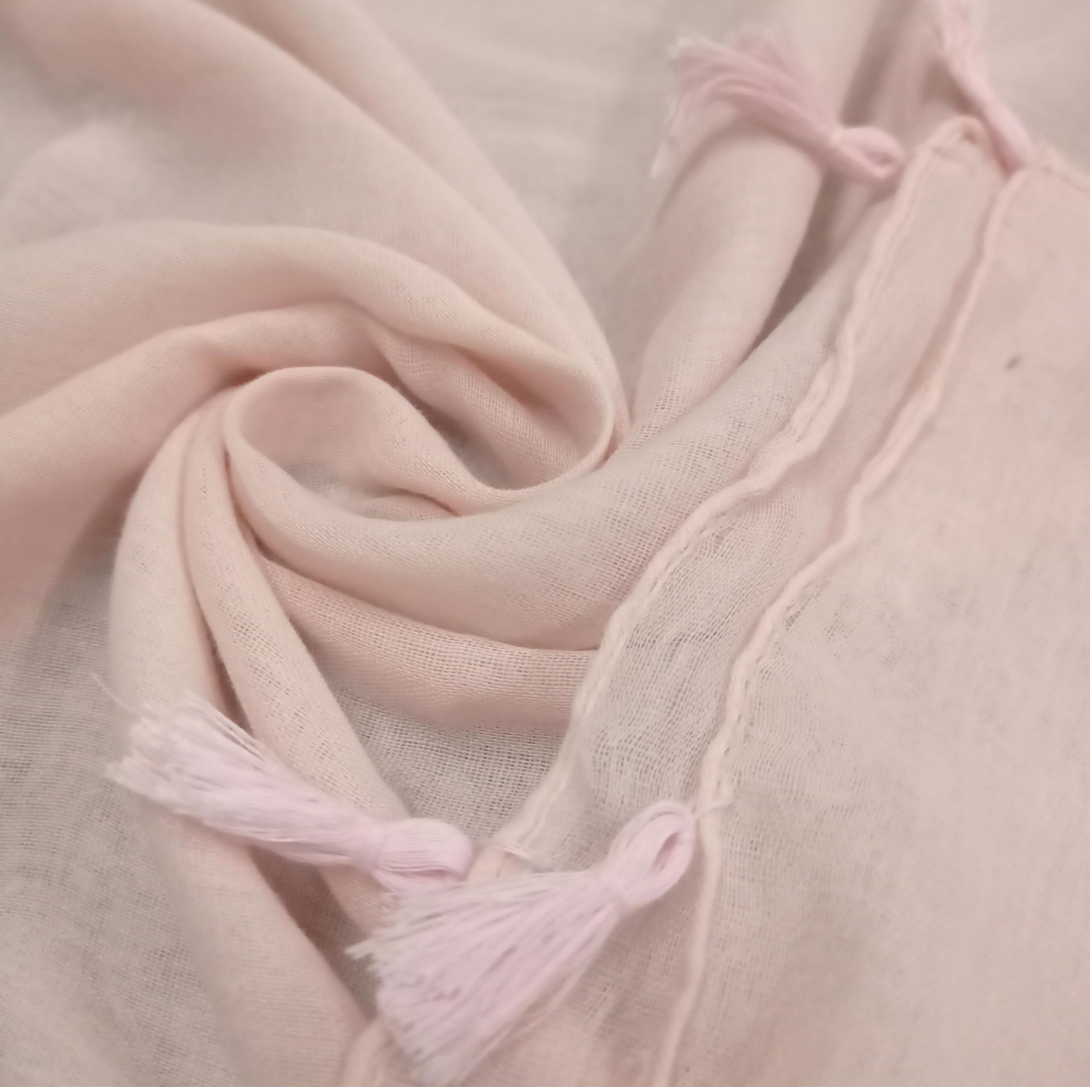 Lawn Tassels – Cream