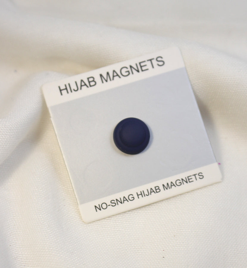 Dot Button Style Magnet Pin - Scarfs.pk