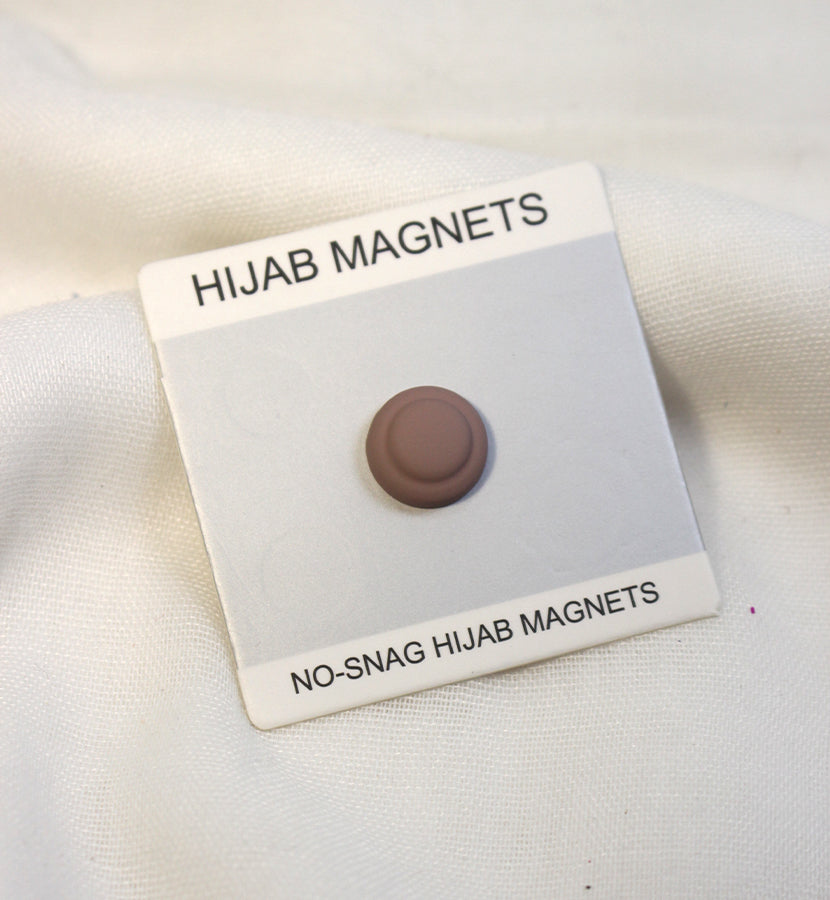 Dot Button Style Magnet Pin – Scarfs.pk