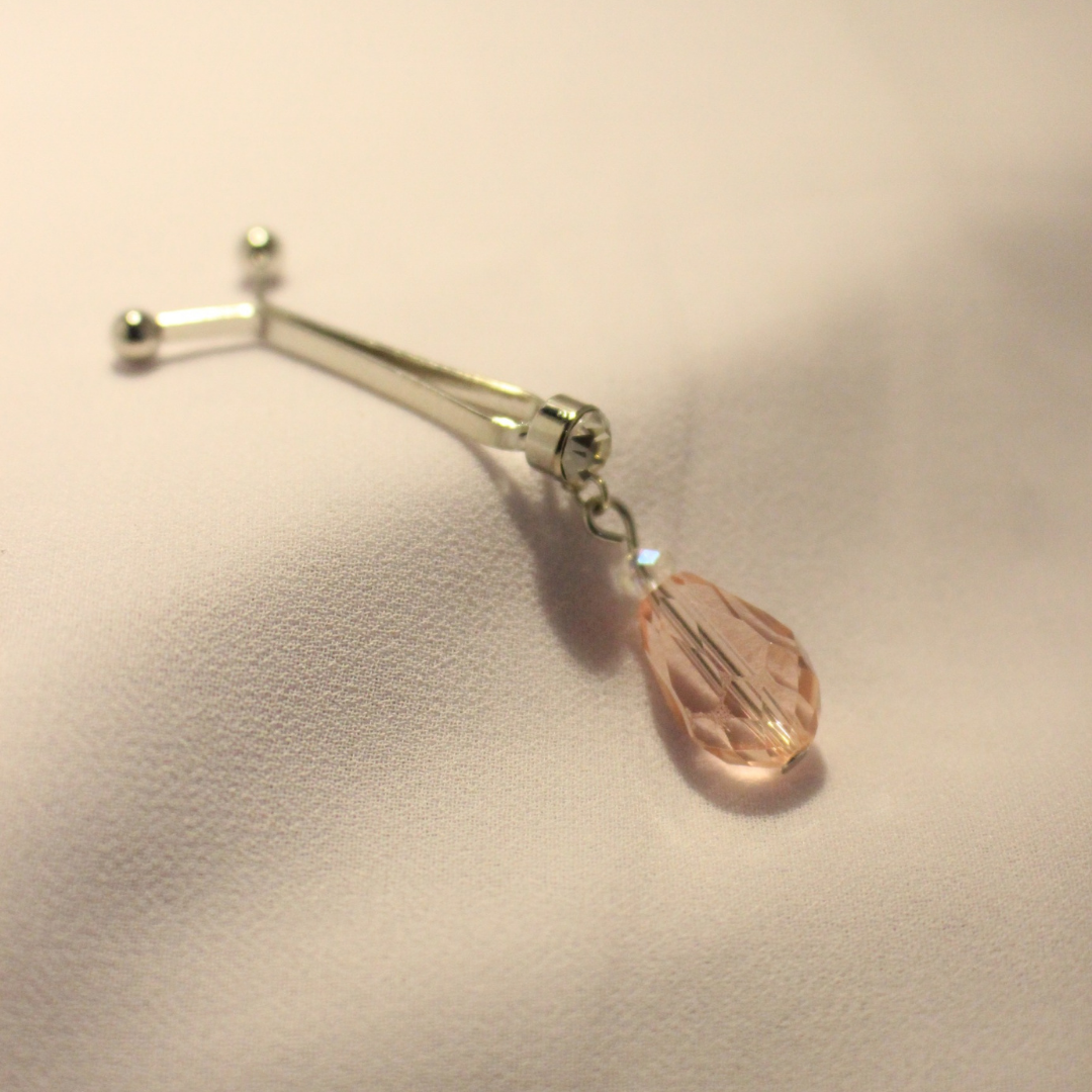 Lock Stone Style Pins for Scarfs - Scarfs.pk