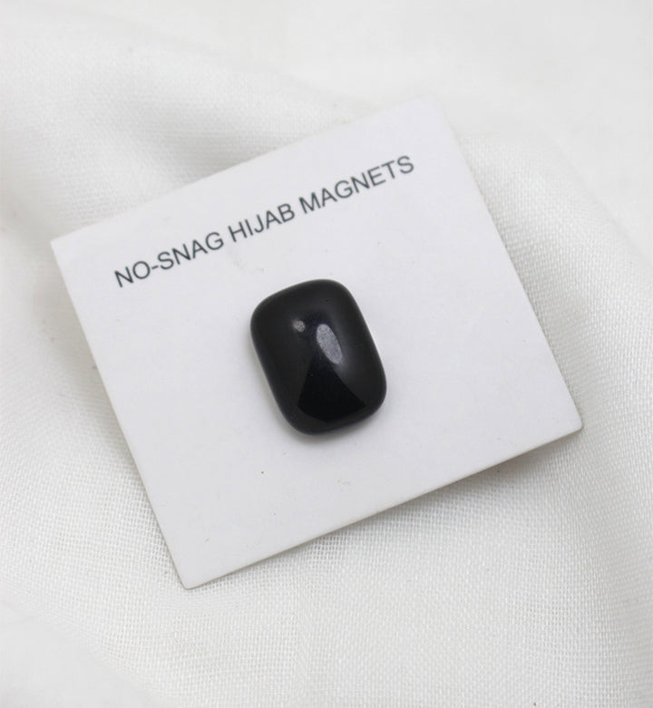 Black Button Style Magnet Pin