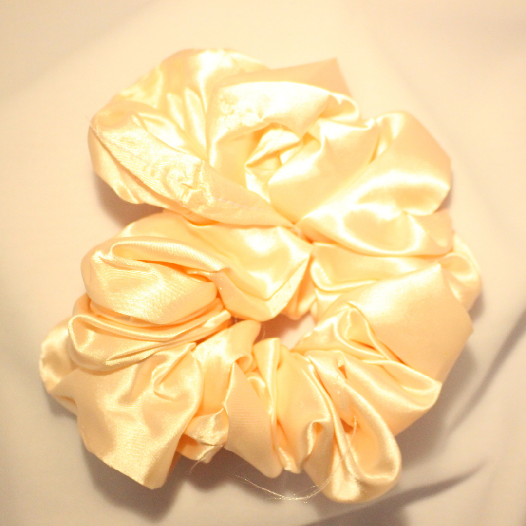 Scrunchie Hair Tie - Cream - Scarfs.pk