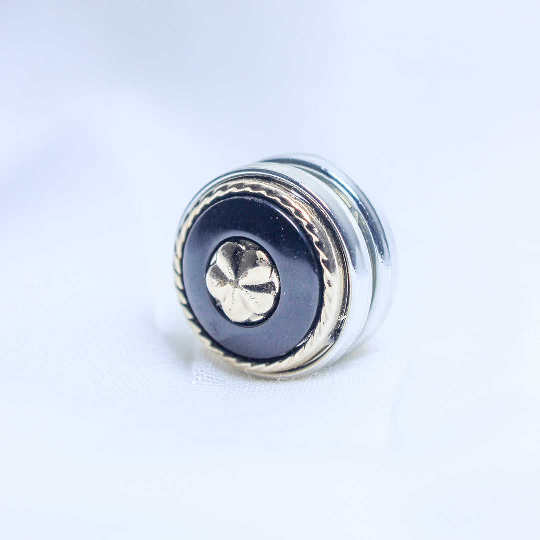 Black Round Rose Magnet - Scarfs.pk