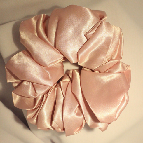 Scrunchie Hair Tie - Soft Pink - Scarfs.pk