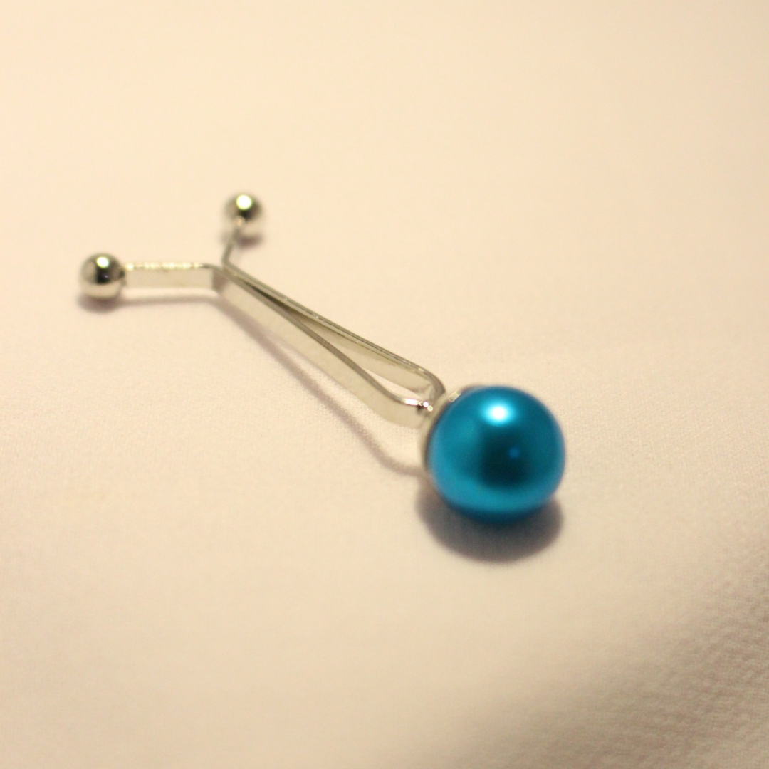 Buy_Sky_Blue_Fish_Style_Pins_for_Scarfs_Online_in_Pakistan_Scarfs.pk