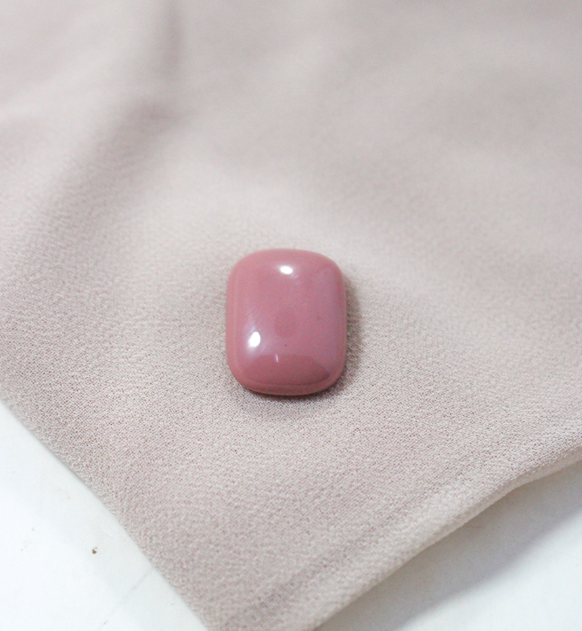 Grapes Button Style Magnet Pin - Scarfs.pk