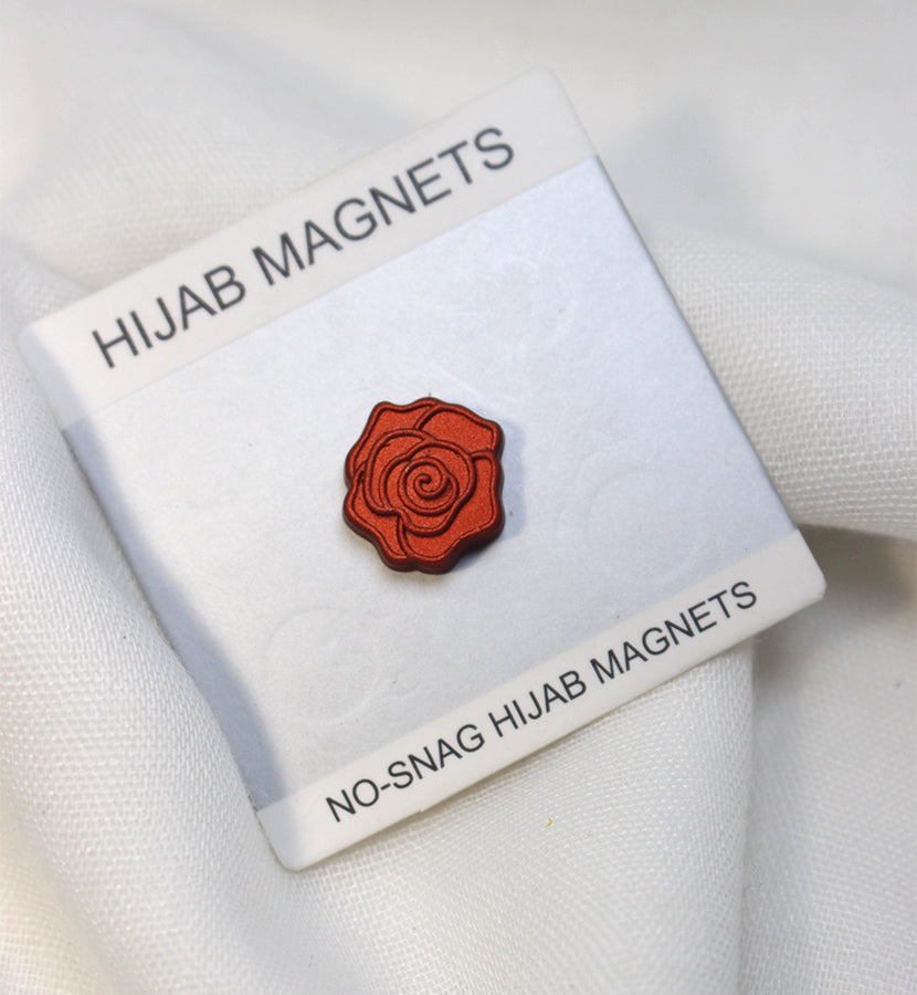 Rust Flowers Style Magnet Pin - Scarfs.pk