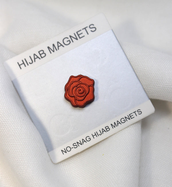 Rust Flowers Style Magnet Pin - Scarfs.pk