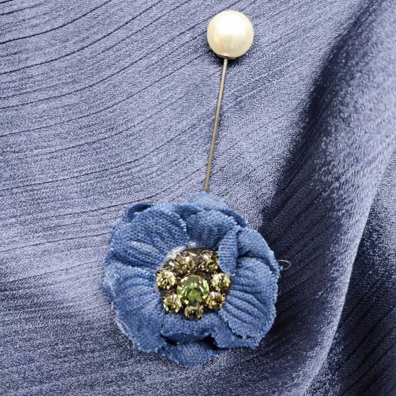 Rose Brooch Pin For Scarfs - Scarfs.pk #1 Online Hijab Store