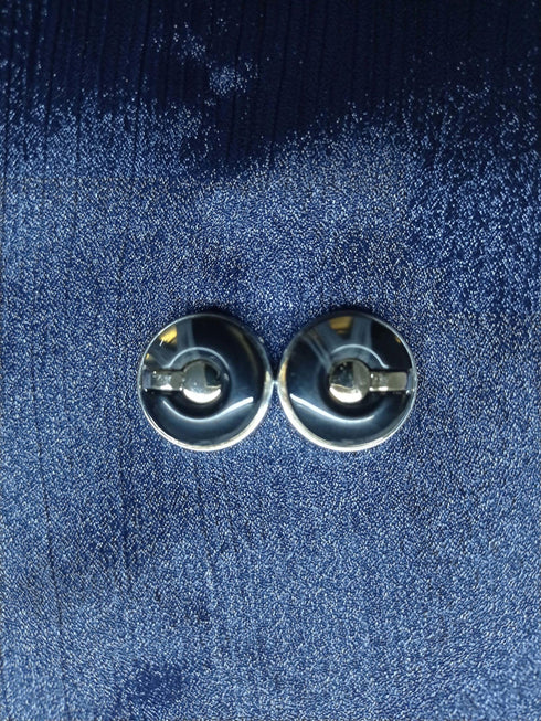Black Dot Style Scarf Magnet - Scarfs.pk