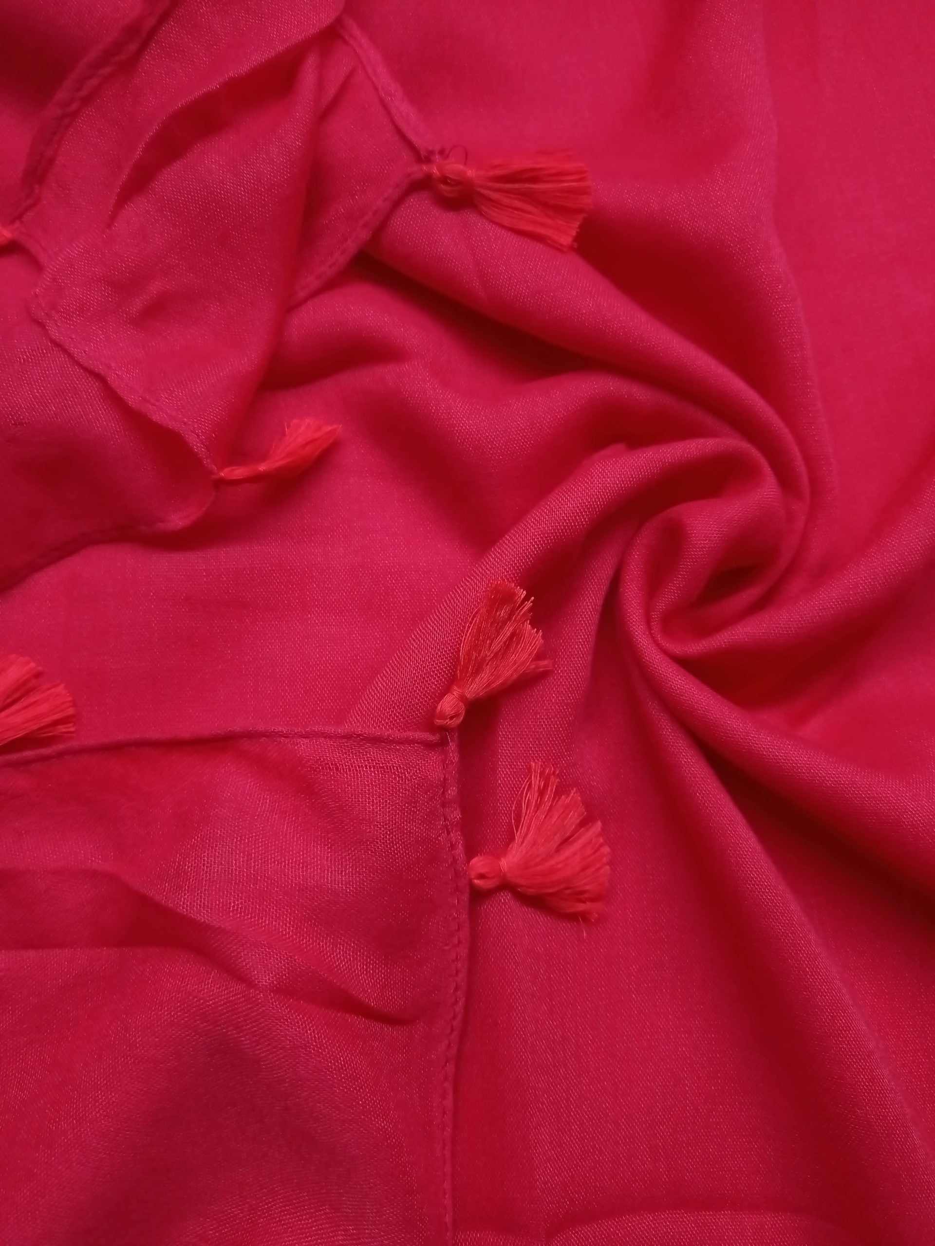 Lawn Tassels – Candy Red - Scarfs.pk