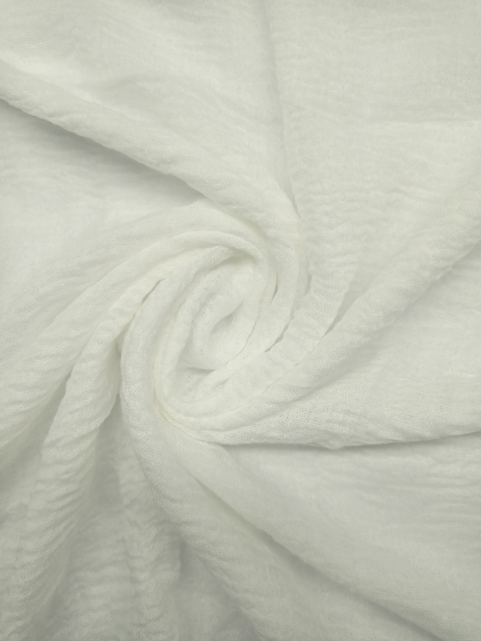 Smooth Crinkle Crimps - Off White - Scarfs.pk