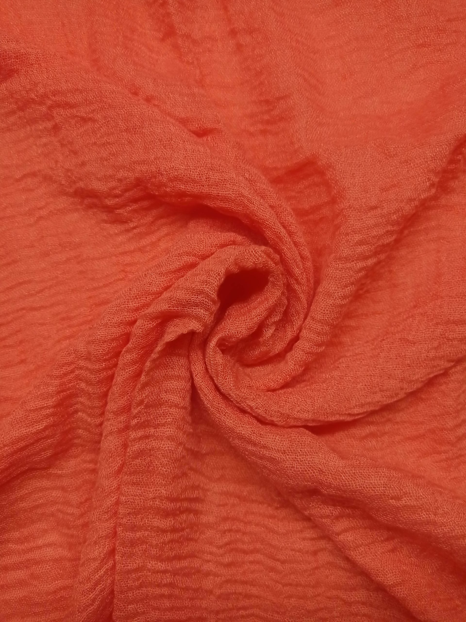 Smooth Crinkle Crimps - Tomano Pink - Scarfs.pk